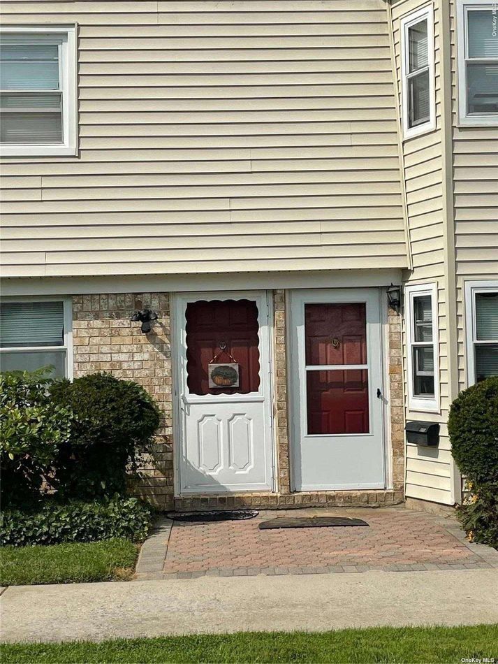 Image 1 of 10 for 115 Harrison Avenue #45E in Long Island, Amityville, NY, 11701