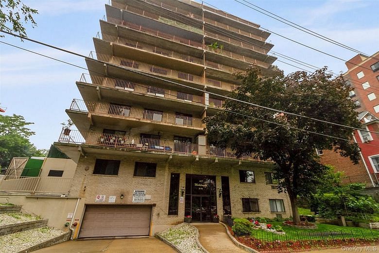 687 Bronx River Road #2A