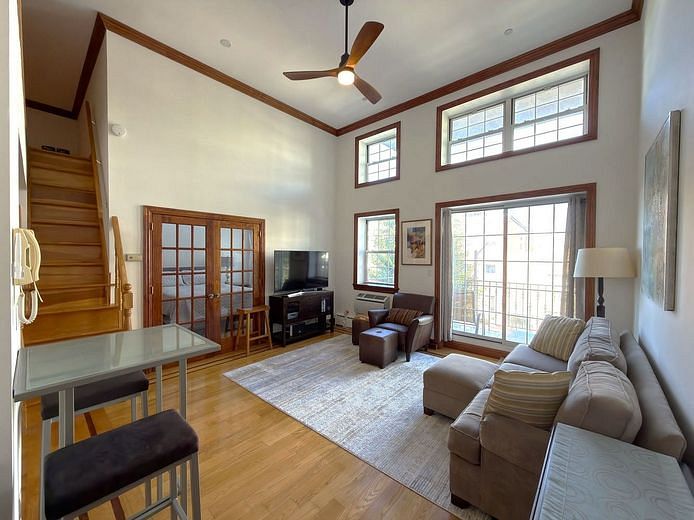 687 Leonard Street #3A