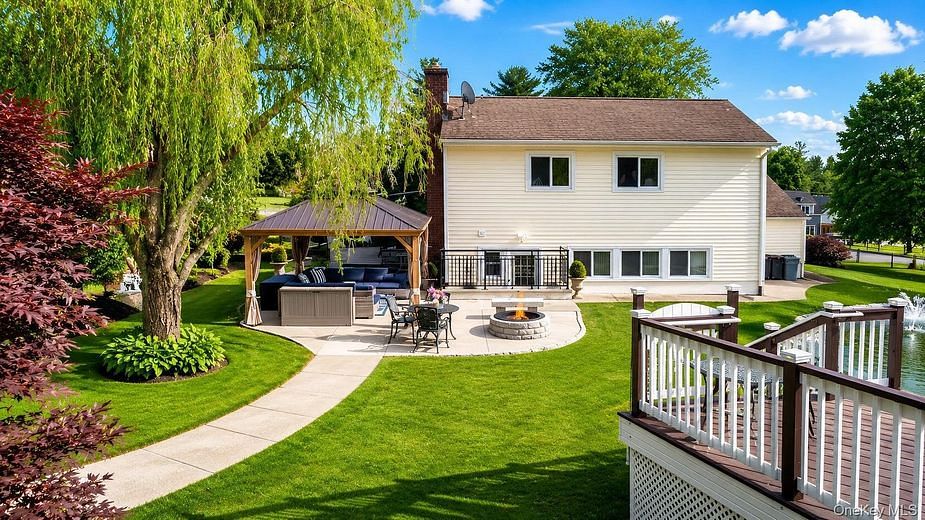 688 Pleasantview Court