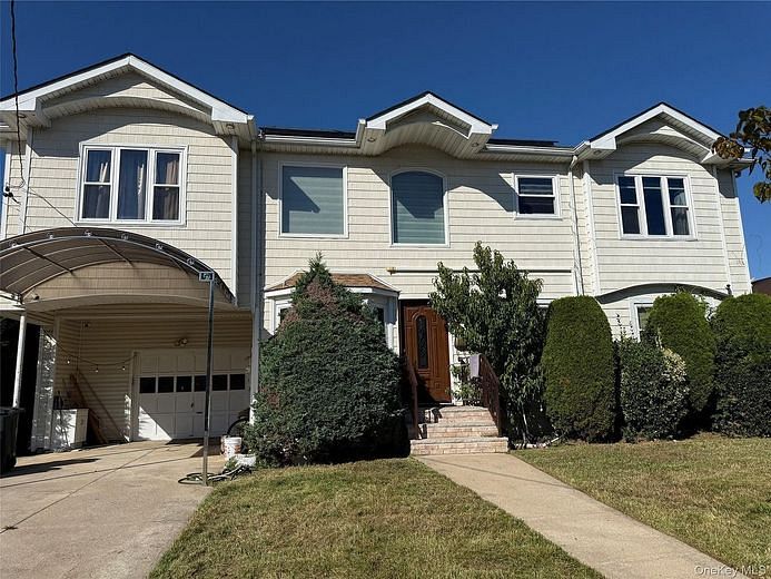 689 Arlington Avenue