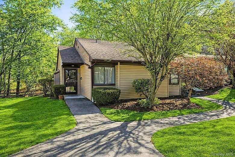 68A Independence Court #A