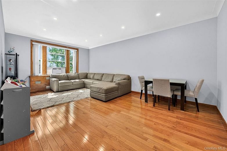 69-09 108th Street #504