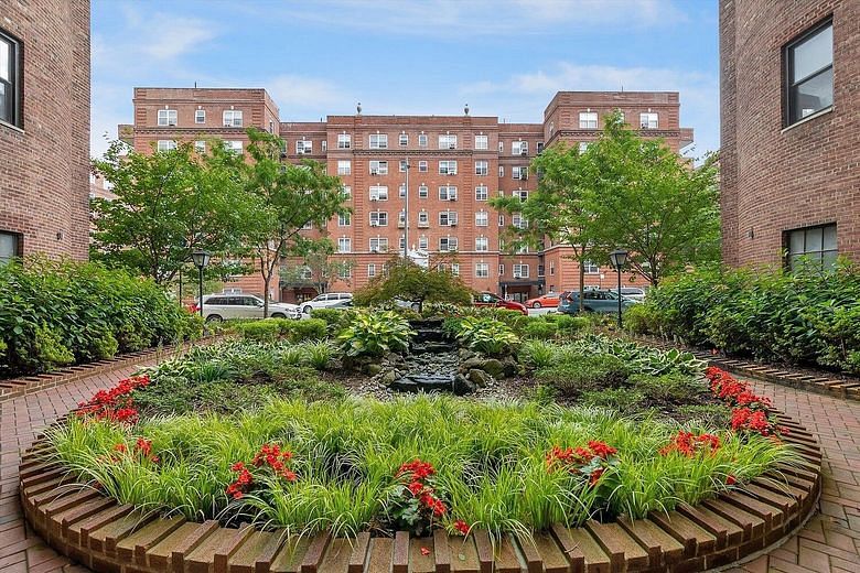 69-10 Yellowstone Boulevard #210