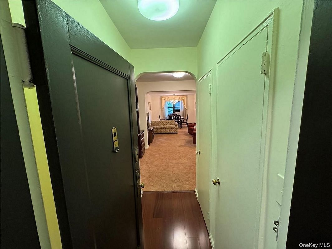 Image 1 of 34 for 69-60 108th Street #211 in Queens, Forest Hills, NY, 11375