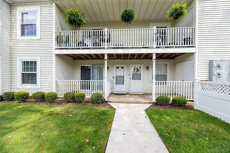 69 Fairview Circle