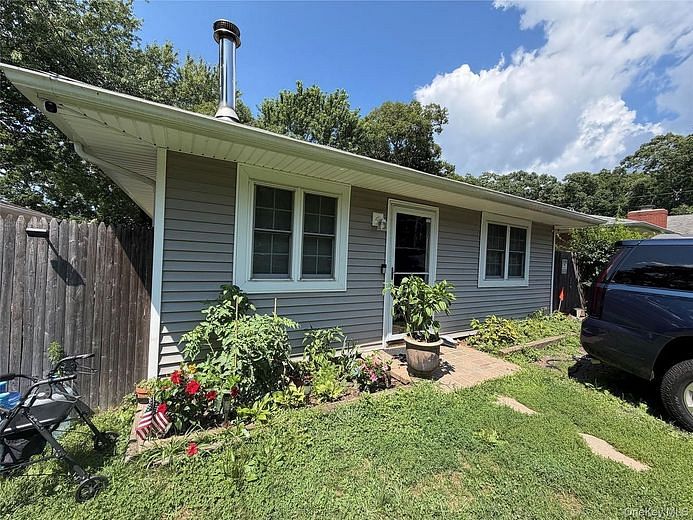 69 Mastic Boulevard