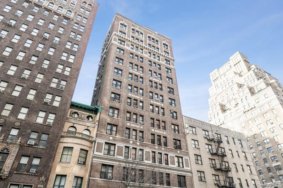 255 W End Avenue #10D in Manhattan, New York, NY 10023