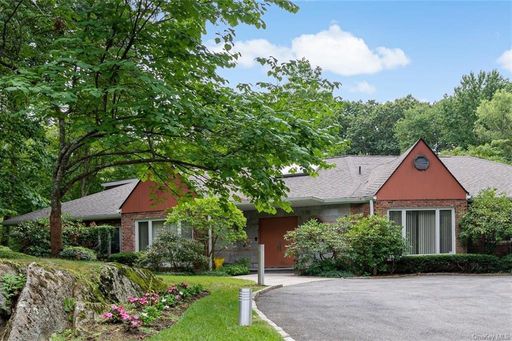 Image 1 of 36 for 360 Sterling Road in Westchester, Harrison, NY, 10528