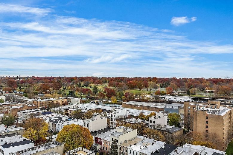 693 Evergreen Avenue #EntireBui