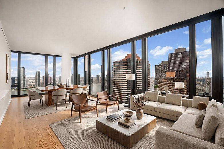 695 First Avenue #32D
