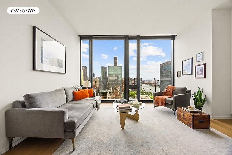 695 First Avenue #35J