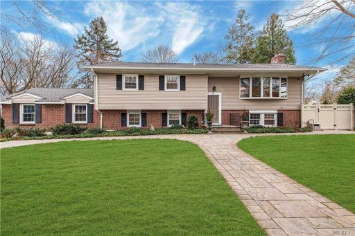 Image 1 of 21 for 10 Crossman Place in Long Island, Huntington, NY, 11743