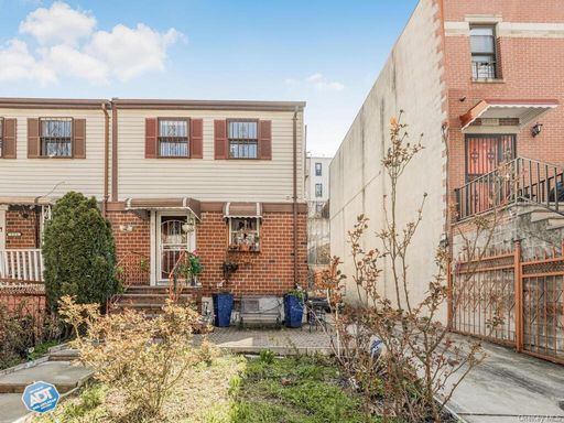 Image 1 of 28 for 696 Saint Anns Avenue in Bronx, NY, 10455