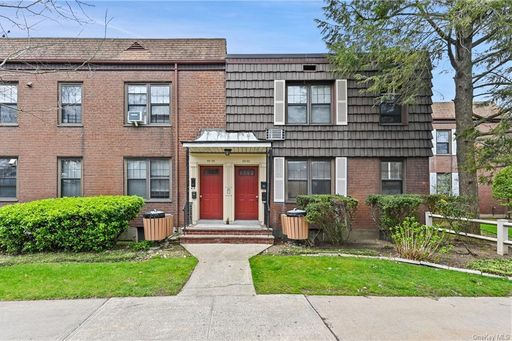 Image 1 of 18 for 6990 136th Street #A in Queens, Flushing, NY, 11367