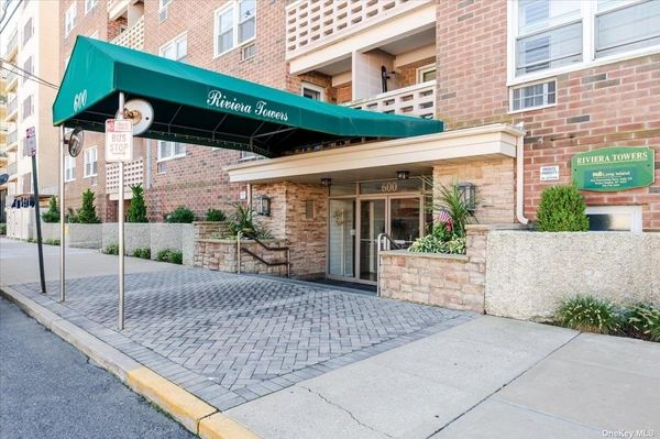 Image 1 of 23 for 600 Shore Road #2S in Long Island, Long Beach, NY, 11561