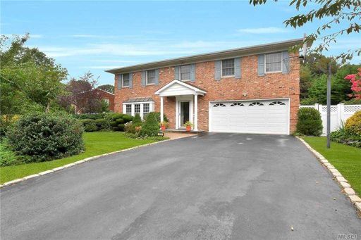 Image 1 of 25 for 15 Townline Court in Long Island, Hauppauge, NY, 11788