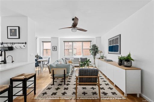 Image 1 of 14 for 333 E 79th Street #3B in Manhattan, New York, NY, 10075