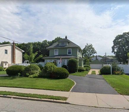 Image 1 of 1 for 293 Bellmore Rd in Long Island, East Meadow, NY, 11554