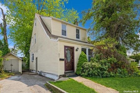 Image 1 of 31 for 671 Oriole Avenue in Long Island, West Hempstead, NY, 11552