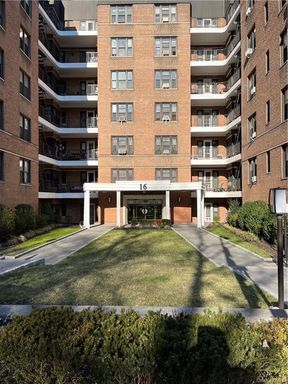 Image 1 of 19 for 16 North Broadway #1E in Westchester, WhitePlains, NY, 10601