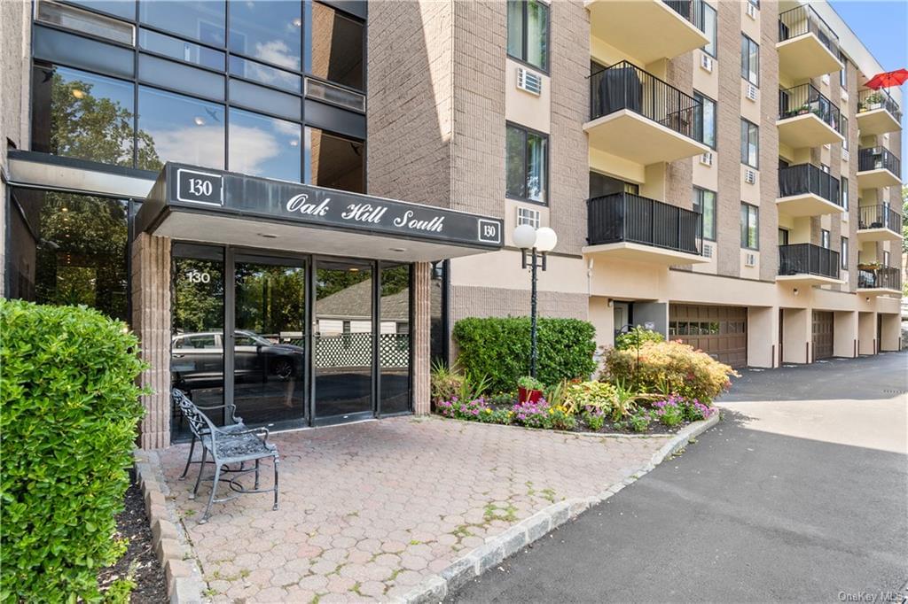 130 Colonial Parkway #3K in Westchester, Yonkers, NY 10710
