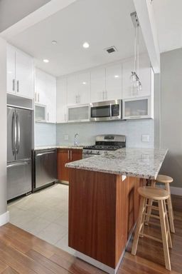 Image 1 of 6 for 41-18 27th Street #3B in Queens, Long Island City, NY, 11101