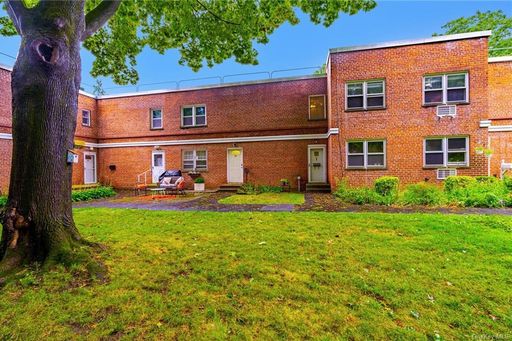 Image 1 of 16 for 125 N Washington Avenue #26 in Westchester, Hartsdale, NY, 10530