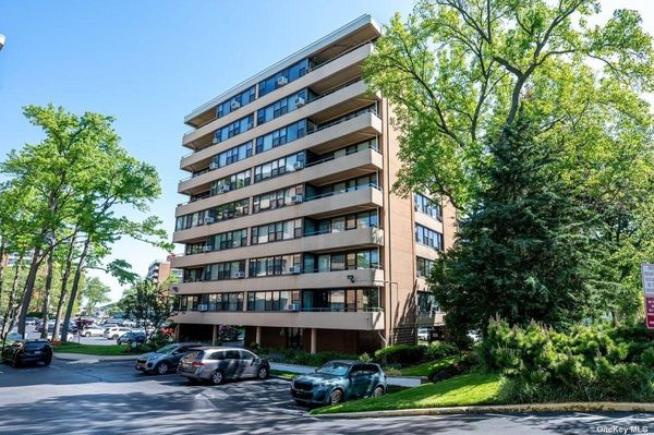 Image 1 of 22 for 7-15 162 Street #5C in Queens, Beechhurst, NY, 11357