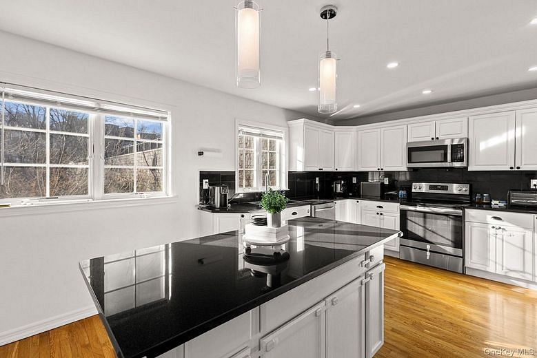 7-2 Wells Park Drive