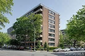 7-25 166 Street #6A