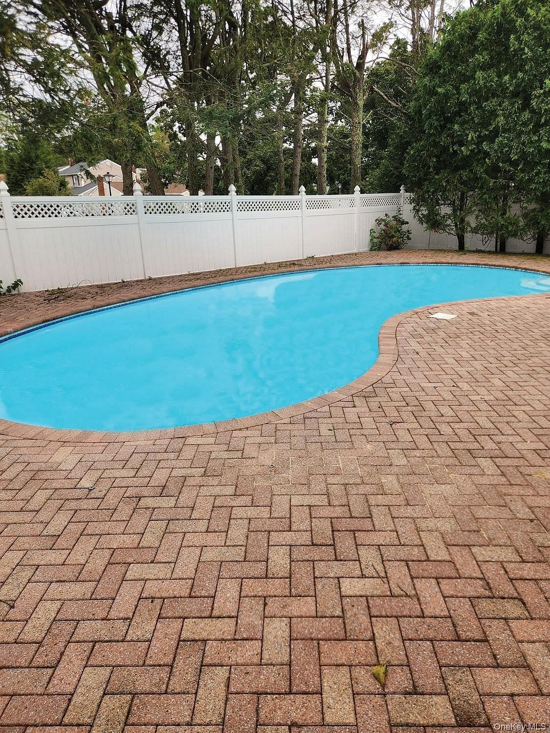 7 Bertlee Drive