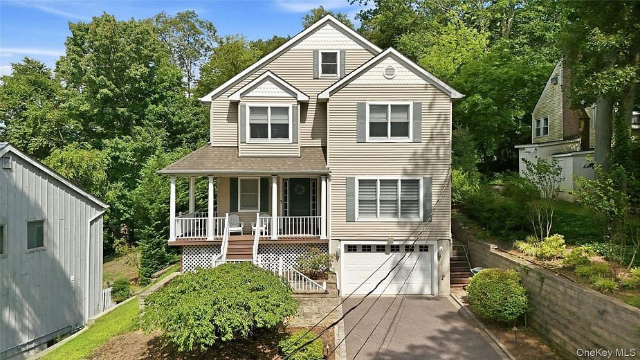 7 Cotswold Drive
