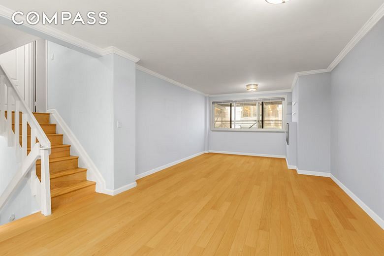 7 East 35th Street #2E