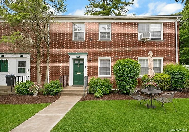 7 Fieldstone Drive #117
