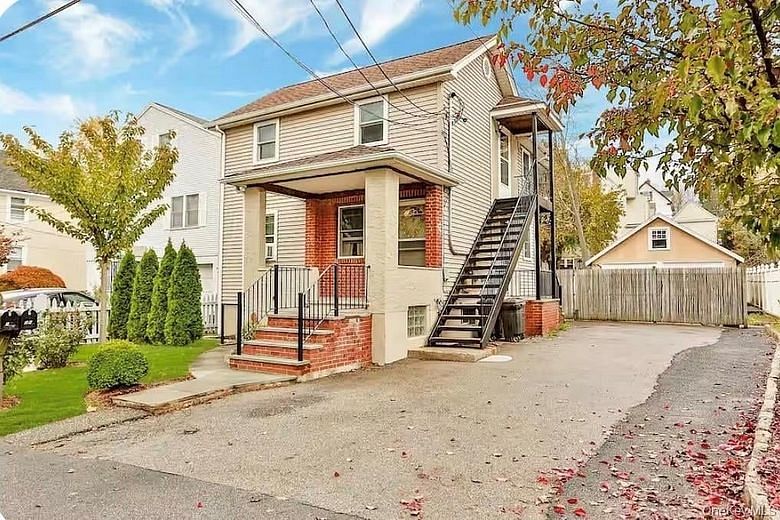 7 Hopper Street
