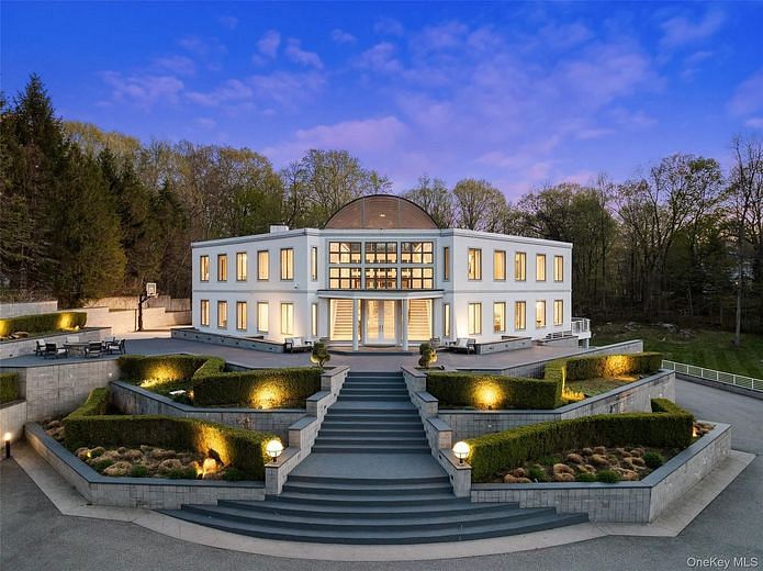 7 Kingdom Ridge Road