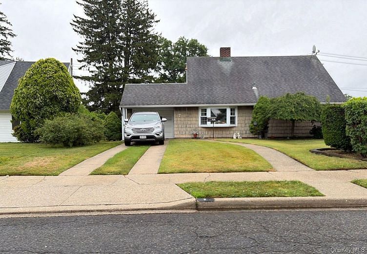 7 Mockingbird Lane