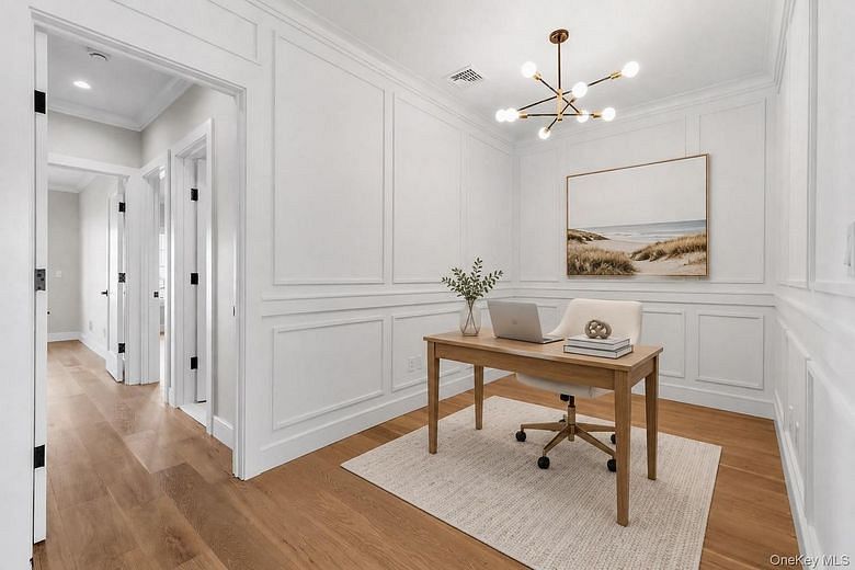 7 Ocean Watch Court