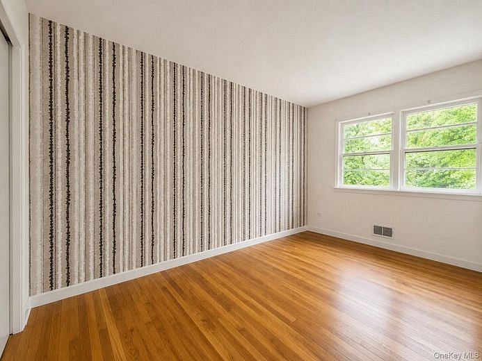 7 Overhill Road