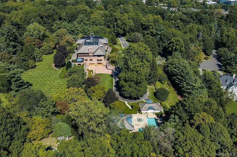 7 Rockledge Road