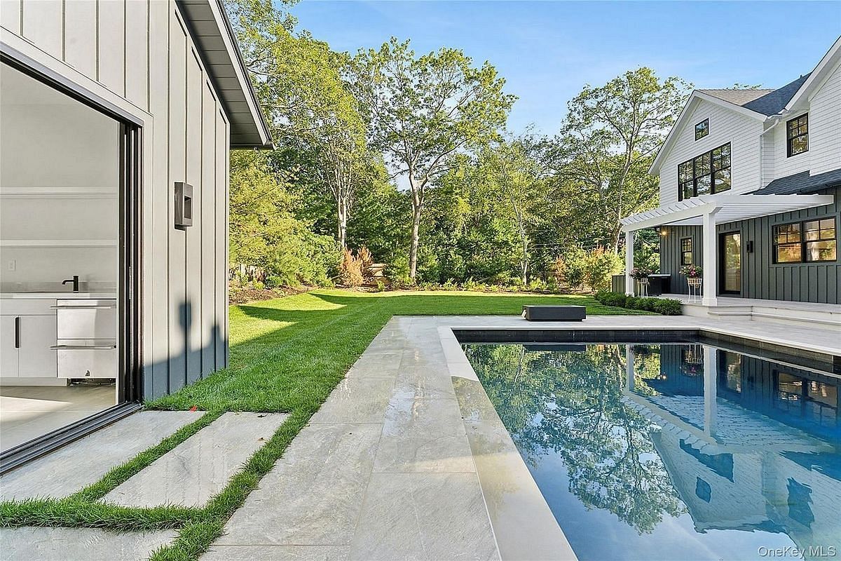 Image 1 of 49 for 7 Rosemary Lane in Long Island, Sag Harbor, NY, 11963