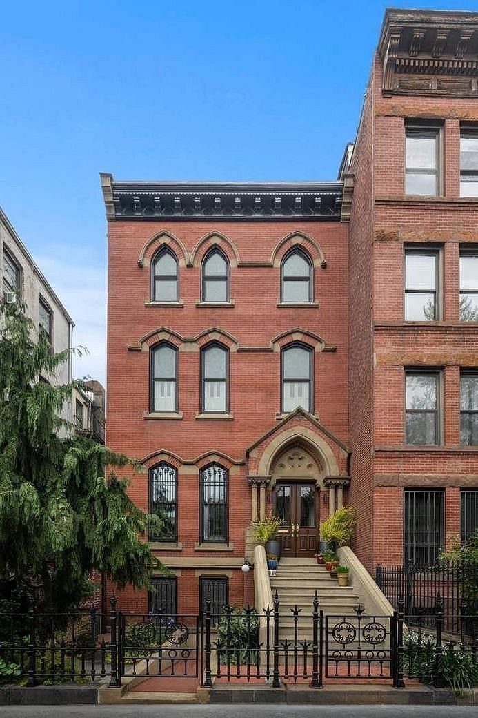 7 Saint Marks Avenue #EntireBui