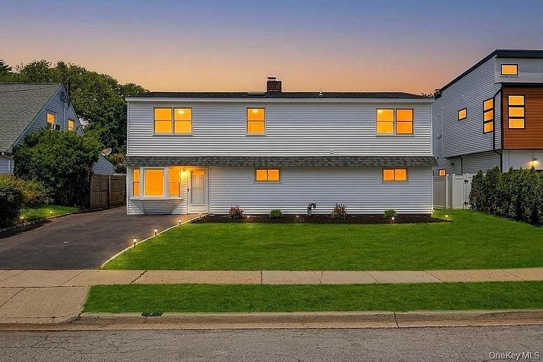 7 Sunrise Ln