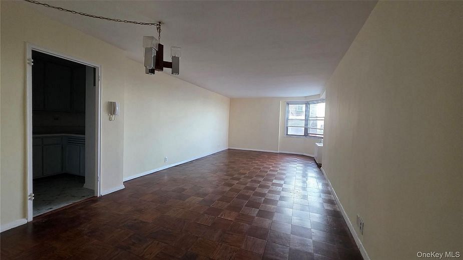 70-25 Yellowstone Boulevard #24B