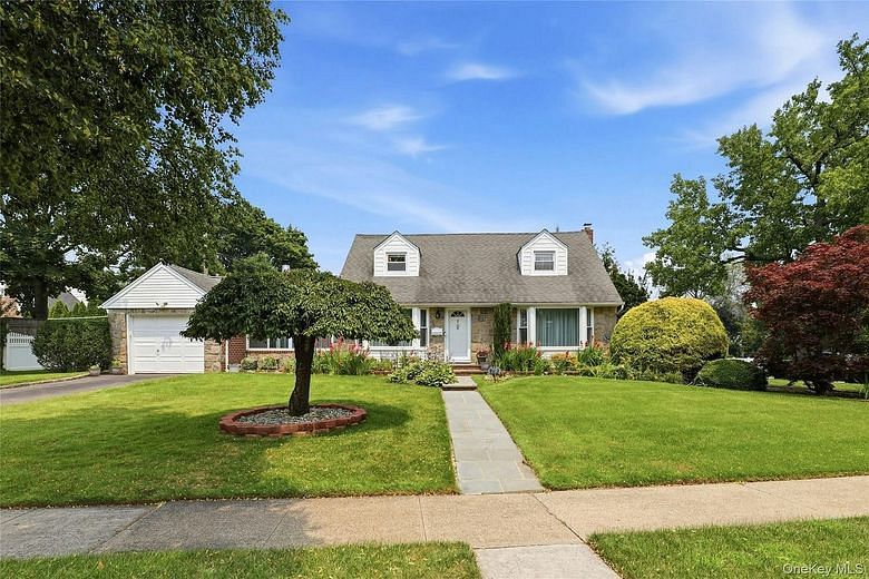 70 Birchwood Drive