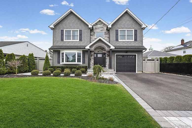 70 Connecticut Avenue