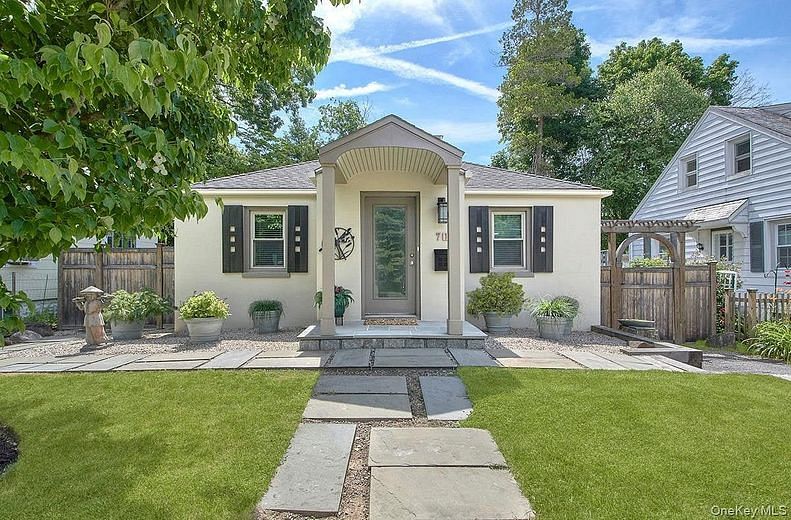 70 Lexington Drive