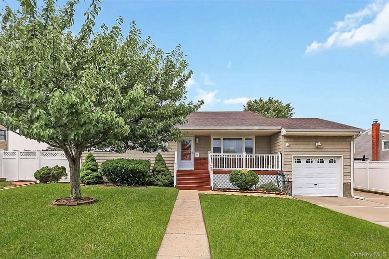 70 Prairie Lane