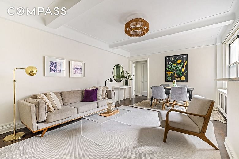 70 Remsen Street #8F